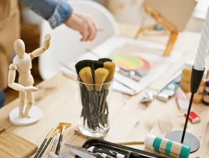 Utensilios de arte para estudiantes